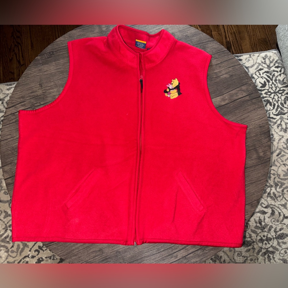 Vintage Pooh Womens Zip Fleece Vest
Size 4x Red Winnie The Pooh Piglet
Embroider